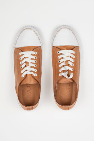 Dominique camel sneaker