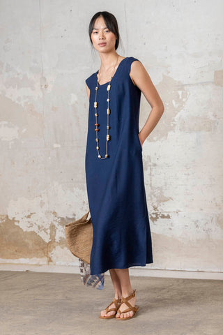 VESTIDO TRIÁNGULO ESPALDA AZUL MARINO