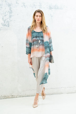 LEVITA MULTICOLOR VERDE AGUA SALMÓN Y CRUDO