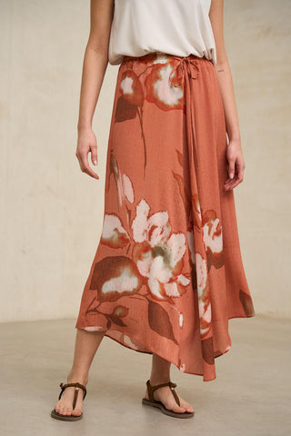 Saia Ailén com estampado coral