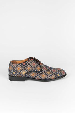 Sapato Bruno azul