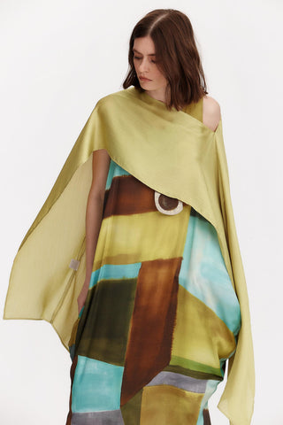 Leyre pistachio green satin cape