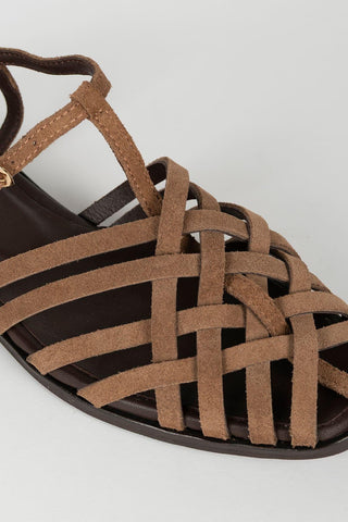 Lareth Leather Jelly Sandal