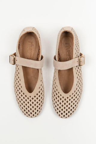 Unprocessed Mercedita Buco