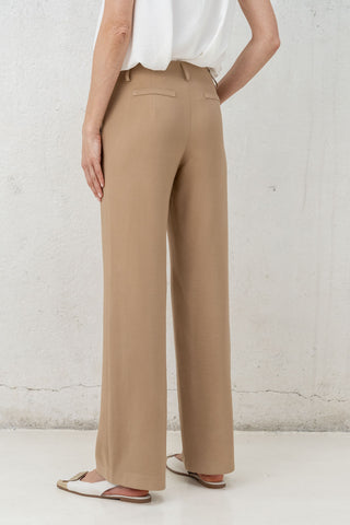PANTALÓN RECTO BOLSILLOS BEIGE