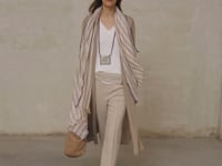 LOOK 76